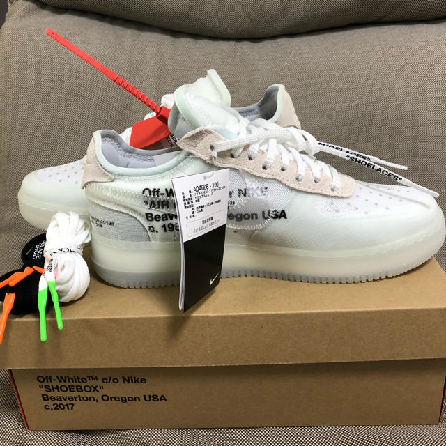 OFF-WHITE(オフホワイト)の新品 27 off white nike air force 1 low メンズの靴/シューズ(スニーカー)の商品写真