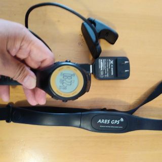 ares  ultra gps ウォッチ(その他)