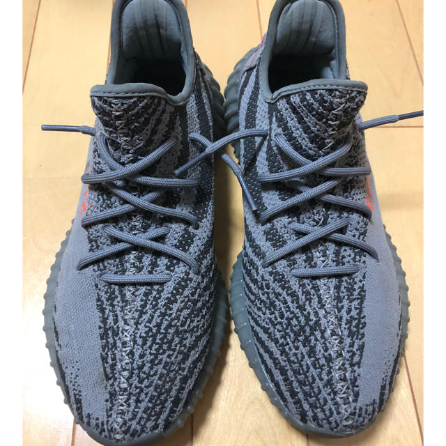 adidas yeezy boost350 v2 ベルーガ