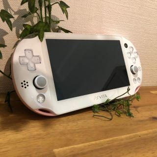 プレイステーションヴィータ(PlayStation Vita)の☆美品☆psvita(携帯用ゲーム機本体)