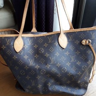 ルイヴィトン(LOUIS VUITTON)のヴィトン　モノグラム　ネヴァーフル(トートバッグ)