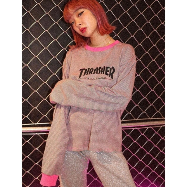 jouetie(ジュエティ)のjouetie 🖤 THRASHER コラボ ボーダーロンＴ レディースのトップス(Tシャツ(長袖/七分))の商品写真