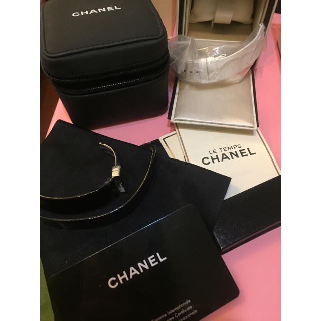 CHANEL マドモアゼル（時計）の箱、ケース、バンドのみ