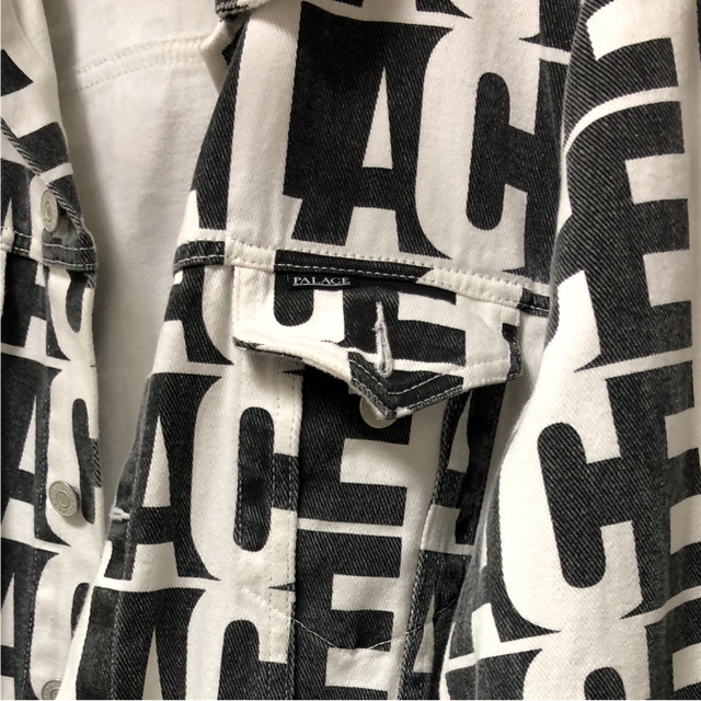 Supreme(シュプリーム)のPalace repeater donim jacket M メンズのジャケット/アウター(Gジャン/デニムジャケット)の商品写真