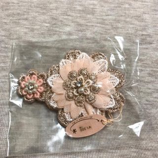 ヘアクリップ  ヘアピン 新品未使用(バレッタ/ヘアクリップ)