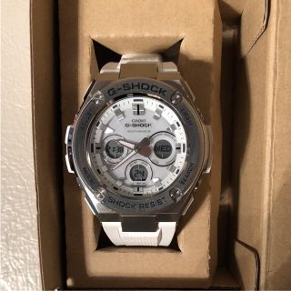 ジーショック(G-SHOCK)のG-SHOCK  ホワイト(腕時計(デジタル))