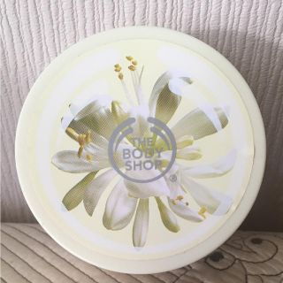 ザボディショップ(THE BODY SHOP)の新品 未開封 ボディショップ モリンガ ボディスクラブ(ボディスクラブ)