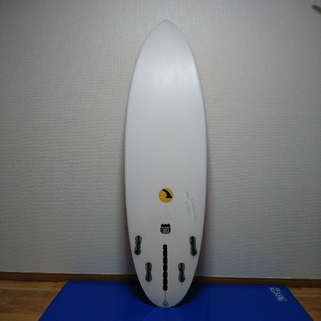 billabong(ビラボン)のハモシングル Hammo Single Fin 5'11" 美品　 スポーツ/アウトドアのスポーツ/アウトドア その他(サーフィン)の商品写真