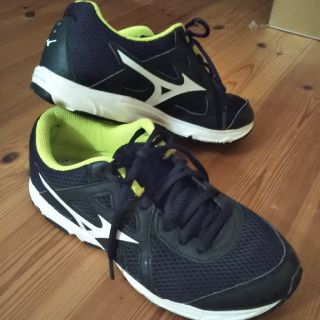 ミズノ(MIZUNO)のMIZUNO ミズノスニーカー23.5運動会に(スニーカー)