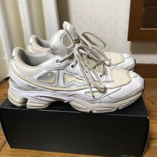 ラフシモンズ(RAF SIMONS)の最終値下げ【adidasbyrafsimons】ozweego(スニーカー)