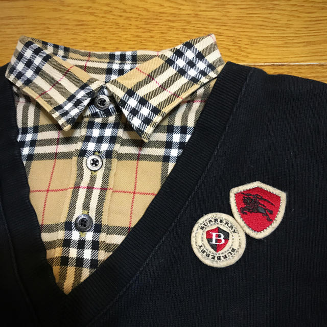 BURBERRY(バーバリー)のバーバリー 130cm  重ね着風トレーナー キッズ/ベビー/マタニティのキッズ服男の子用(90cm~)(その他)の商品写真