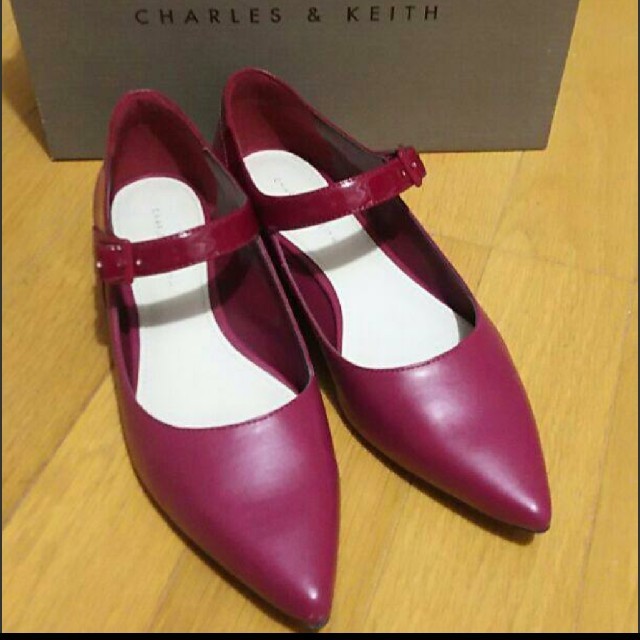 Charles and Keith(チャールズアンドキース)のチャールズ＆キース★メリージェーン レディースの靴/シューズ(ハイヒール/パンプス)の商品写真