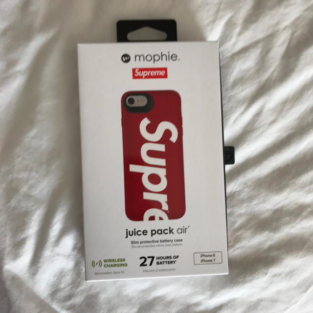 Supreme mophie iPhone Juice Pack Air red