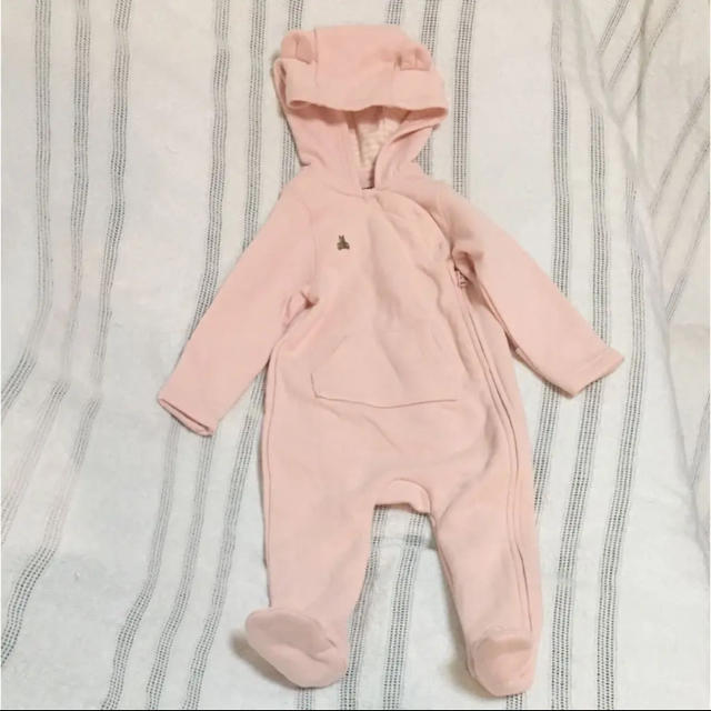 babyGAP(ベビーギャップ)のはるか様専用 baby GAP カバーオール 6ヶ月 12ヶ月 ピンク クマ キッズ/ベビー/マタニティのベビー服(~85cm)(カバーオール)の商品写真