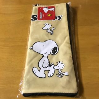 スヌーピー(SNOOPY)のmas様☆新品未開封☆スヌーピー 傘カバー マルチカバー ポーチ ベージュ(ポーチ)