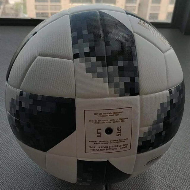 新品未使用 サッカーボール ５号 ロシアワールドカップ の通販 By なおっす S Shop ラクマ