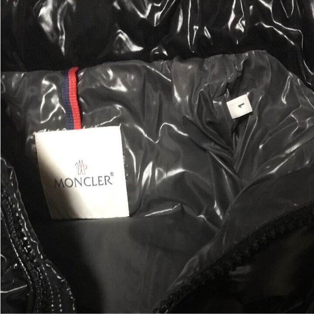 MONCLER(モンクレール)のJSB’s shop by ゴールド様 専用 MONCLER MAYA 黒 1 メンズのジャケット/アウター(ダウンジャケット)の商品写真