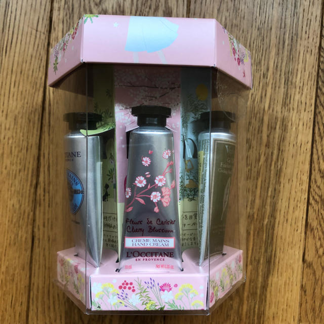 L'OCCITANE(ロクシタン)の新品 ロクシタン ハンドクリーム ギフトボックス コスメ/美容のボディケア(ハンドクリーム)の商品写真