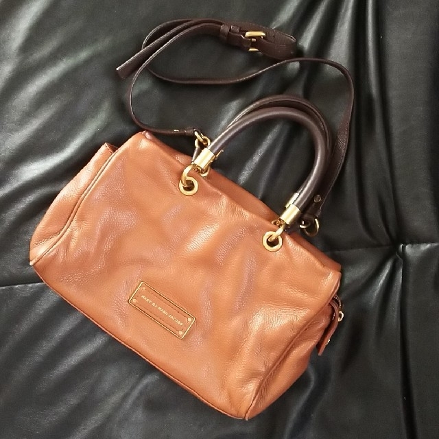 MARC BY MARC JACOBS(マークバイマークジェイコブス)のマークバイマークジェイコブス☆ショルダートートバッグ レディースのバッグ(ショルダーバッグ)の商品写真