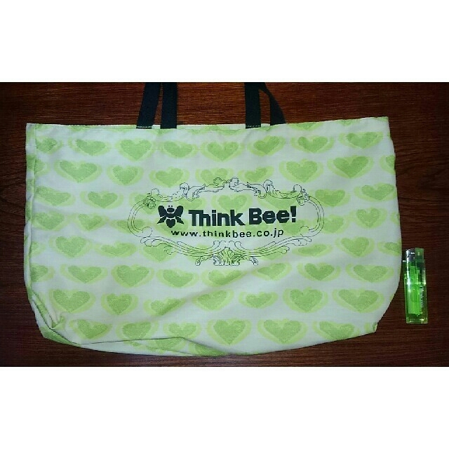 Think Bee!(シンクビー)のともクマ様専用　Think  Bee  ミニバック２点 レディースのバッグ(トートバッグ)の商品写真