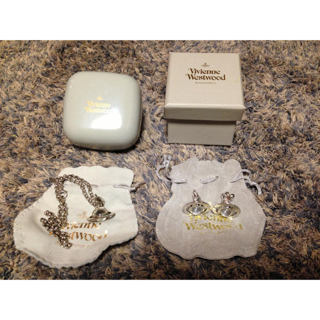 Vivienne Westwood - ヴィヴィアン ピアス＆ネックレス