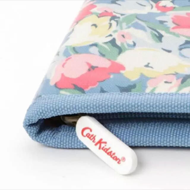 Cath Kidston(キャスキッドソン)の新品 Cath kidston キャス キッドソン 母子手帳ケース キッズ/ベビー/マタニティのマタニティ(母子手帳ケース)の商品写真