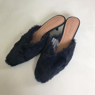 ザラ(ZARA)のZARAファーサンダル 新品 size39(ハイヒール/パンプス)