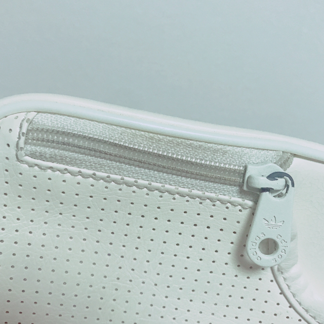 adidas(アディダス)のアディダスのカバン メンズのバッグ(ショルダーバッグ)の商品写真
