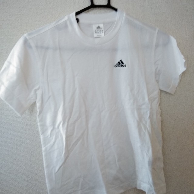 adidas(アディダス)の男児Tシャツ130cm キッズ/ベビー/マタニティのキッズ服男の子用(90cm~)(Tシャツ/カットソー)の商品写真