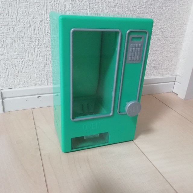 フライングタイガー ガチャガチャ フライングタイガー キャンディマシーン