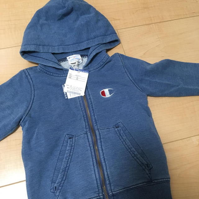 BREEZE(ブリーズ)のBREEZE＊チャンピオンコラボパーカー キッズ/ベビー/マタニティのキッズ服男の子用(90cm~)(カーディガン)の商品写真