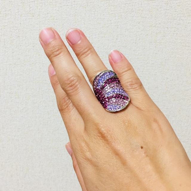 SWAROVSKI(スワロフスキー)のチェコクリスタルリング レディースのアクセサリー(リング(指輪))の商品写真