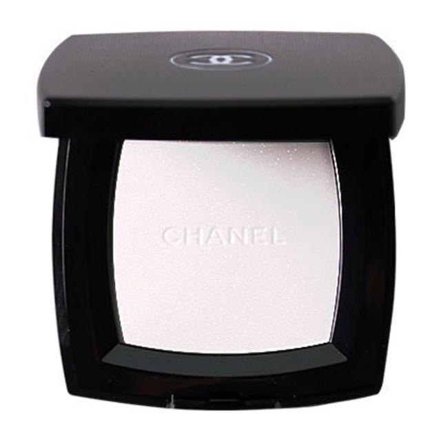 CHANEL プードゥル ルミエール グラッセ