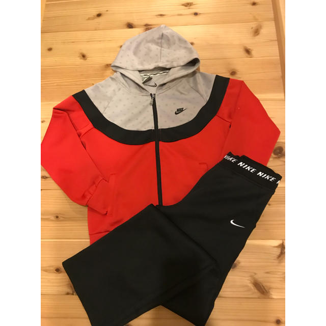 Nike 値下げしました ナイキ ジャージ スポーツウェア 上下セット の通販 By Asaha S Shop ナイキならラクマ Nike 値下げしました ナイキ ジャージ スポーツウェア 上下セット の通販 By Asaha S Shop ナイキならラクマ
