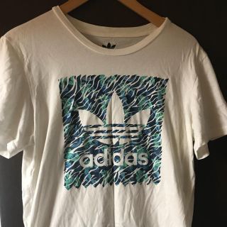 アディダス(adidas)のＴシャツ アディダスオリジナルス(Tシャツ/カットソー(半袖/袖なし))