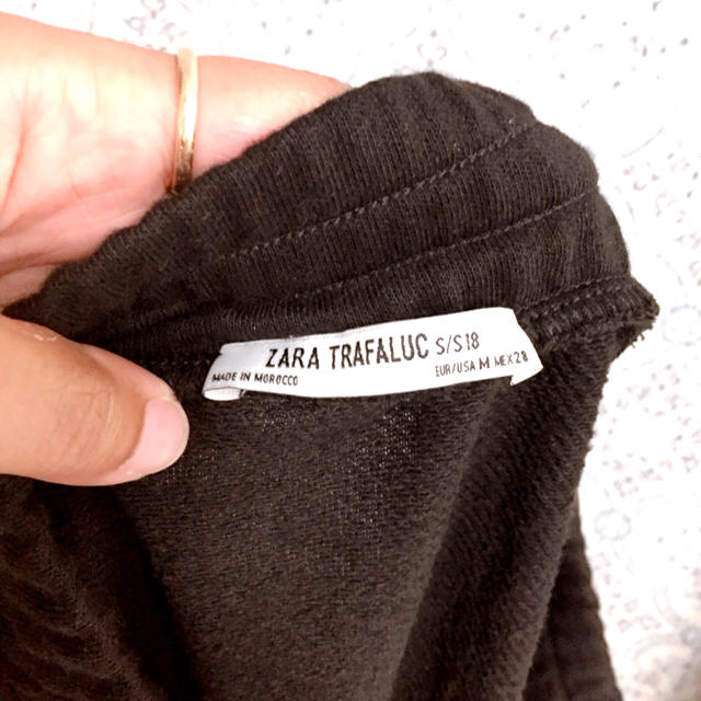 ZARA(ザラ)の【ZARA】ラインデザインロングスカート✩︎試着のみ✩︎Mサイズ レディースのスカート(ロングスカート)の商品写真