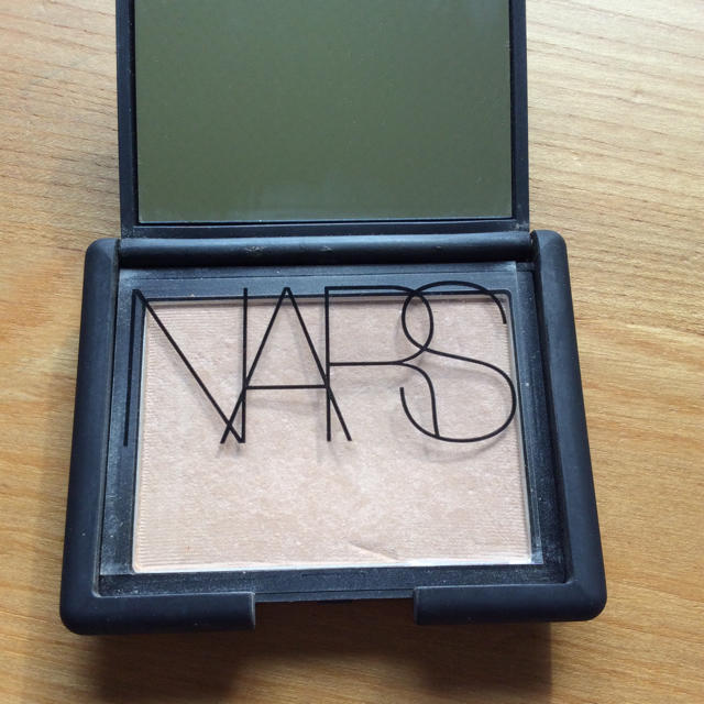 NARS(ナーズ)のNARS ブラッシュ 4024 コスメ/美容のベースメイク/化粧品(チーク)の商品写真