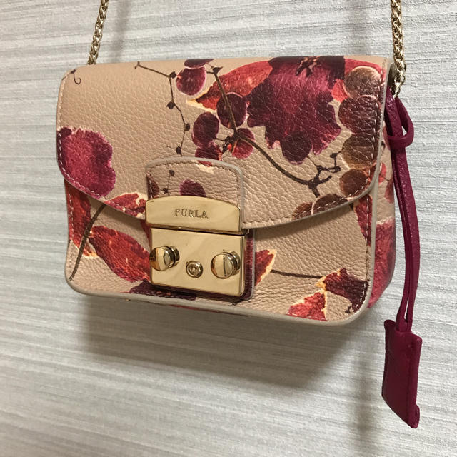 FURLA ハンドバッグ ピンク レア 保存袋付き