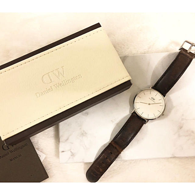 Daniel Wellington(ダニエルウェリントン)のDaniel Wellington正規品❣️36mmシルバー レディースのファッション小物(腕時計)の商品写真