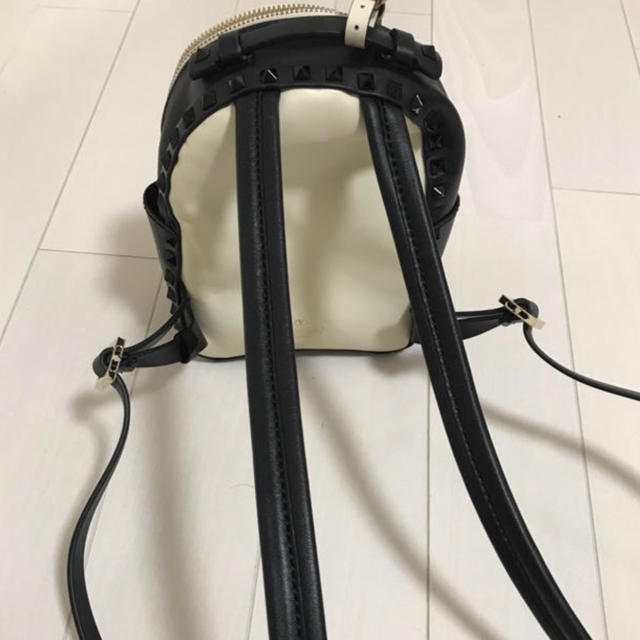 RRAE様専用 Valentino ロックスタッズ リュック RRAE様専用 Valentino ロックスタッズ リュック