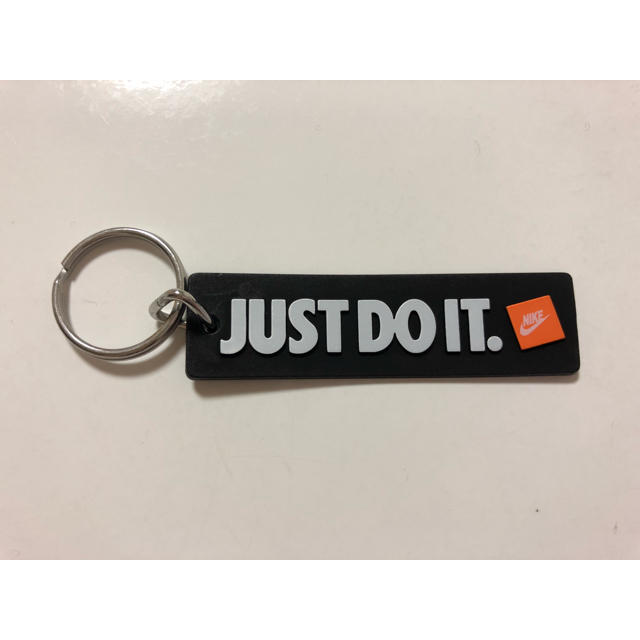 NIKE - NIKE キーホルダーの通販 by てて's shop|ナイキならラクマ