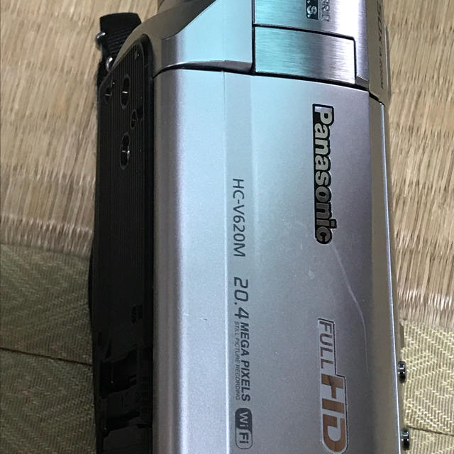 PanasonicのHC-V620M 高画質FULLHD、