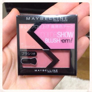 メイベリン(MAYBELLINE)のメイベリン チーク 新品未使用🎵(その他)