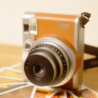 チェキ”instax mini 90 ネオクラシックブラウン(フィルムカメラ)