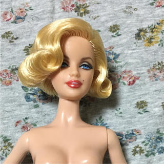バービー(Barbie)のバービー人形   マリリンモンロー(ぬいぐるみ/人形)