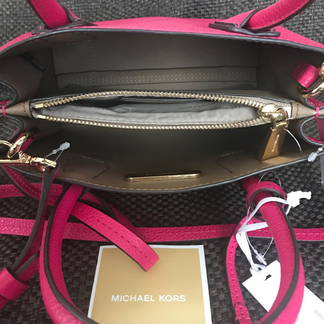 Michael Kors - 値下げ☆新品☆マイケルコース ショルダーバッグ ...