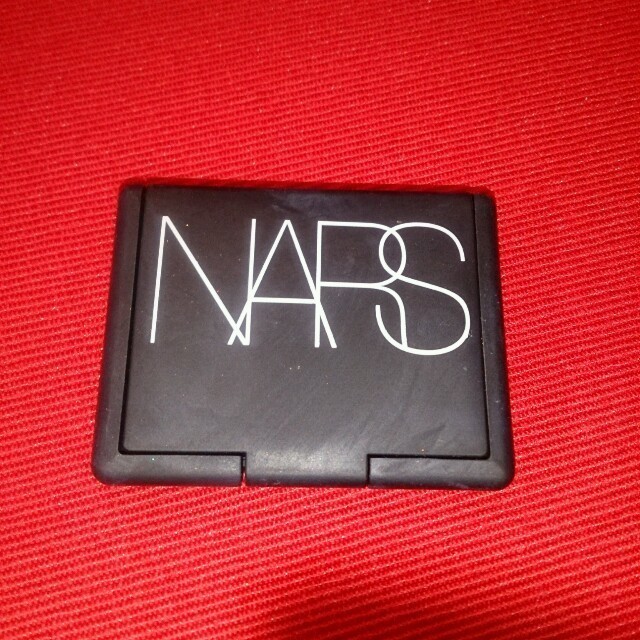 NARS(ナーズ)のemilly様専用1/9まで NARS コスメ/美容のベースメイク/化粧品(その他)の商品写真