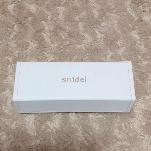 SNIDEL(スナイデル)の【美品】snidel♥サングラス レディースのファッション小物(サングラス/メガネ)の商品写真