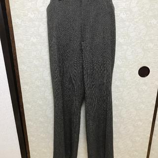 《新品、未使用》W84 婦人服  パンツ 大きめサイズ(カジュアルパンツ)