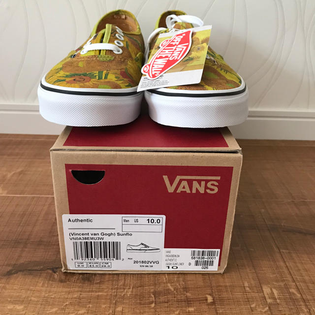 VANS(ヴァンズ)の  りょう様専用 Vans Vincent Van Gogh ひまわり メンズの靴/シューズ(スニーカー)の商品写真